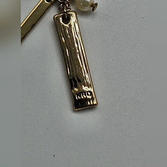 VTG AVON Mix Variety Collection Gold Tone Lot Necklace Bracelet Ring SIGNED Gems - Picture 16 of 16